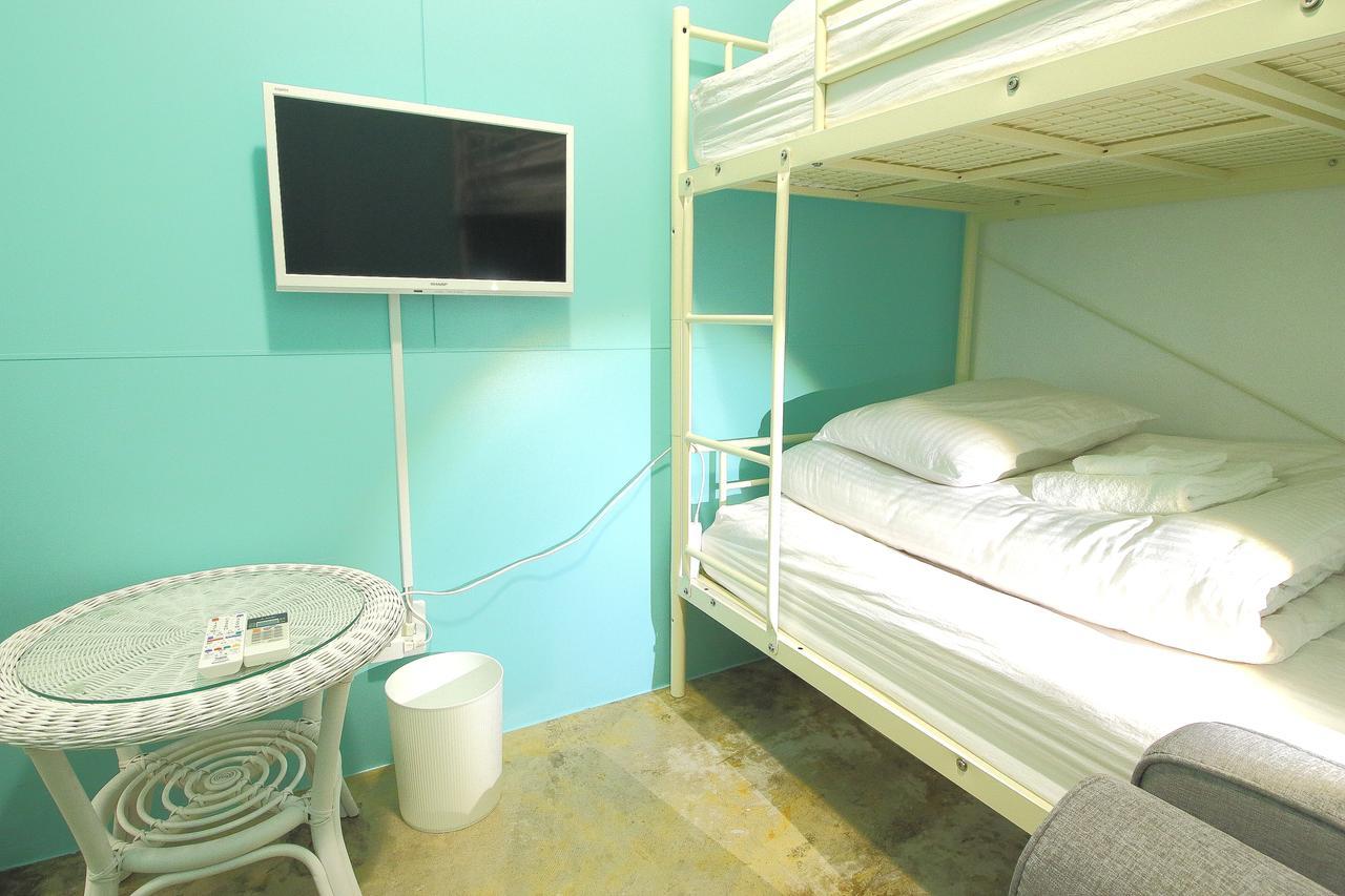 Seawall Hostel *