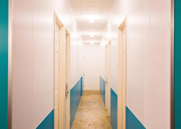 Seawall Hostel